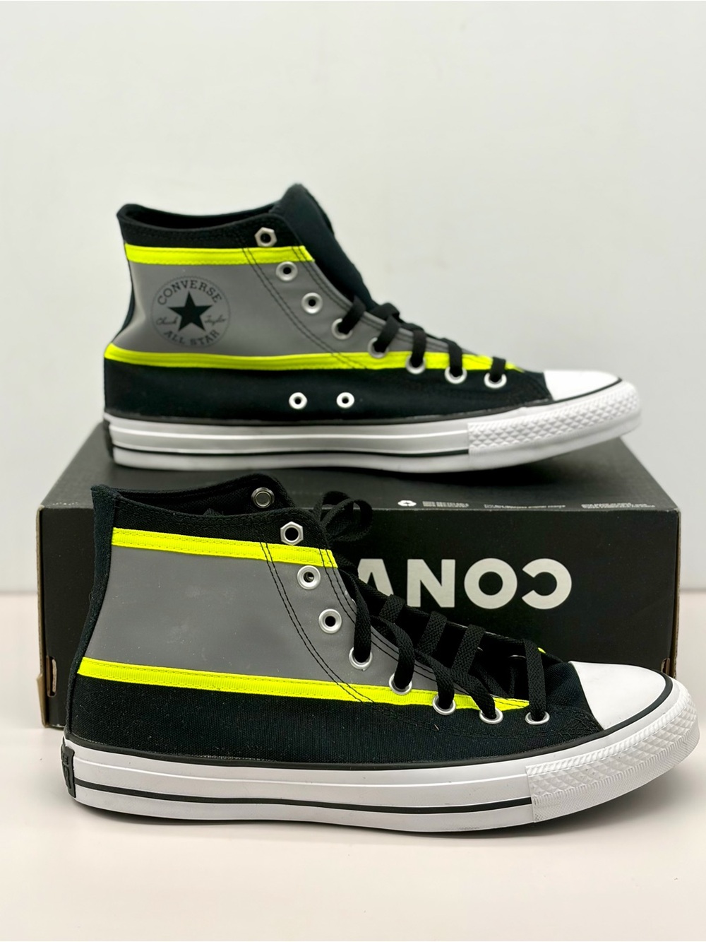 Converse High Top Sneakers CTAS HI
